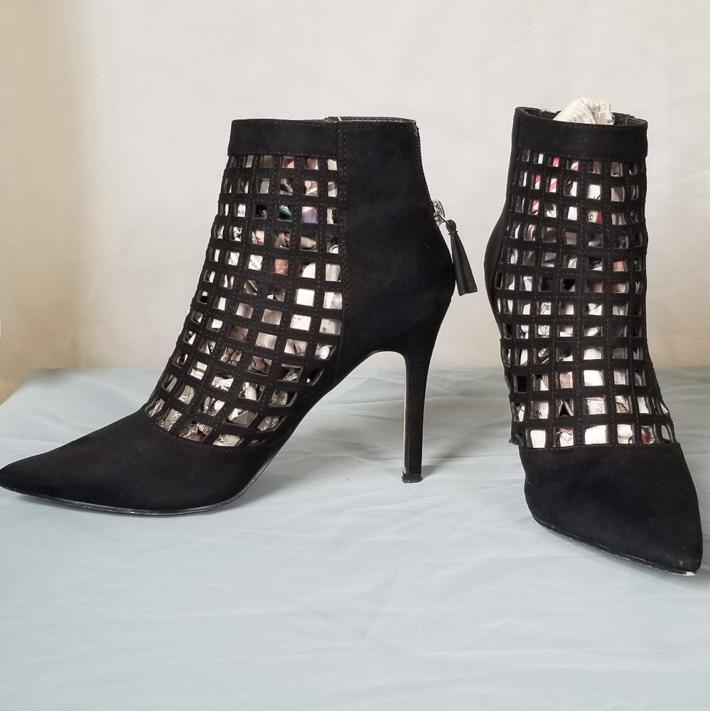Black heels